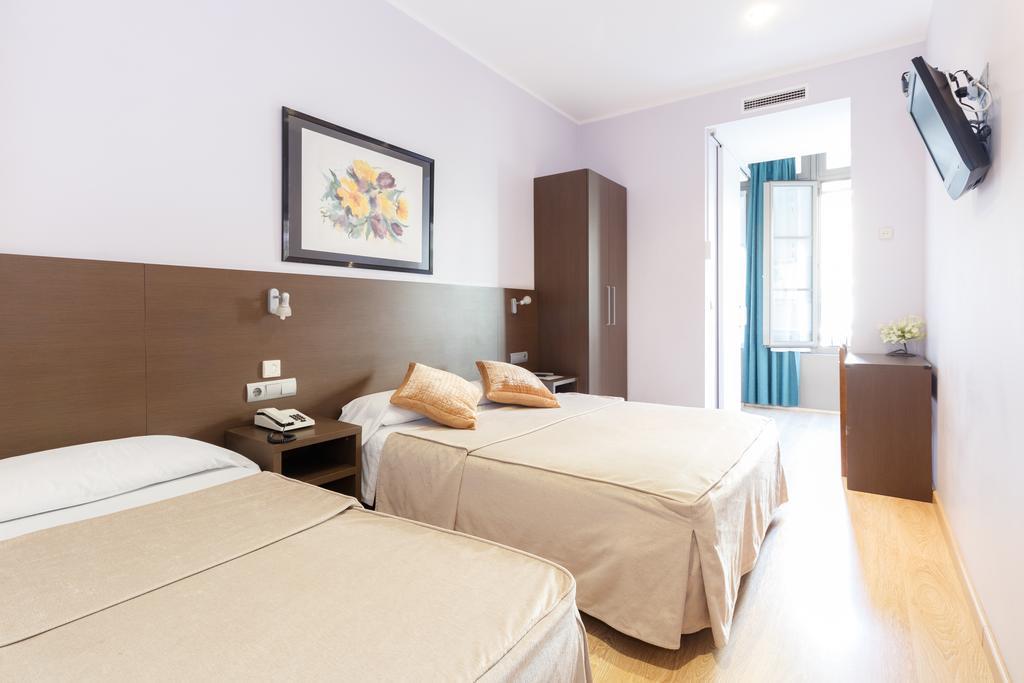 Ciudad Condal Hostal - Paseo De Gracia Barcelona Ngoại thất bức ảnh